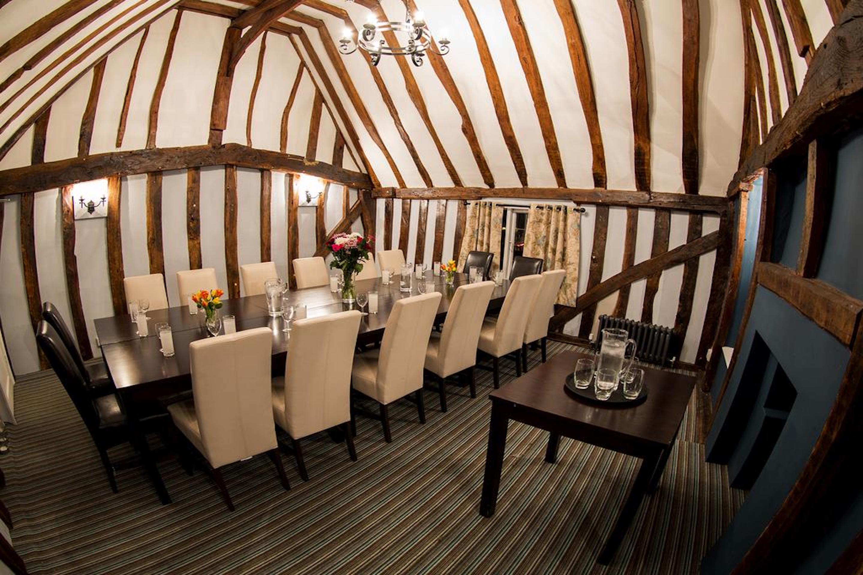 Stay And Relax At The Yew Tree Manuden Exterior photo