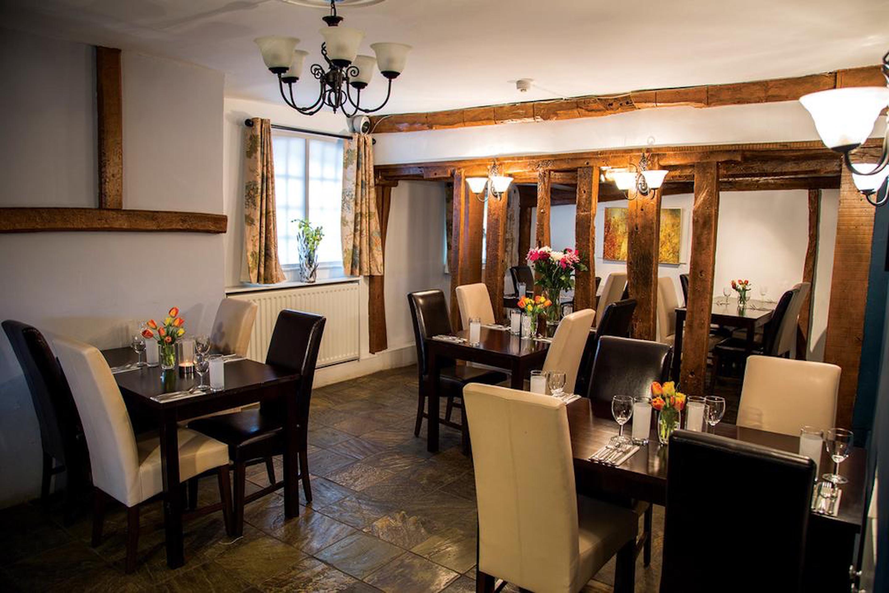 Stay And Relax At The Yew Tree Manuden Exterior photo